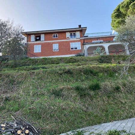 Casa Vacanza Villa Patrizia Follo Alto Dış mekan fotoğraf